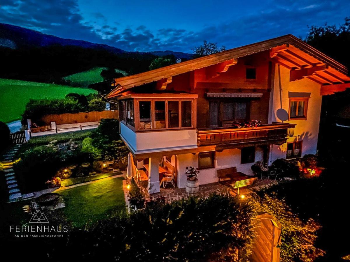 Ferienwohnung An Der Familienabfahrt Brixen im Thale Exterior photo